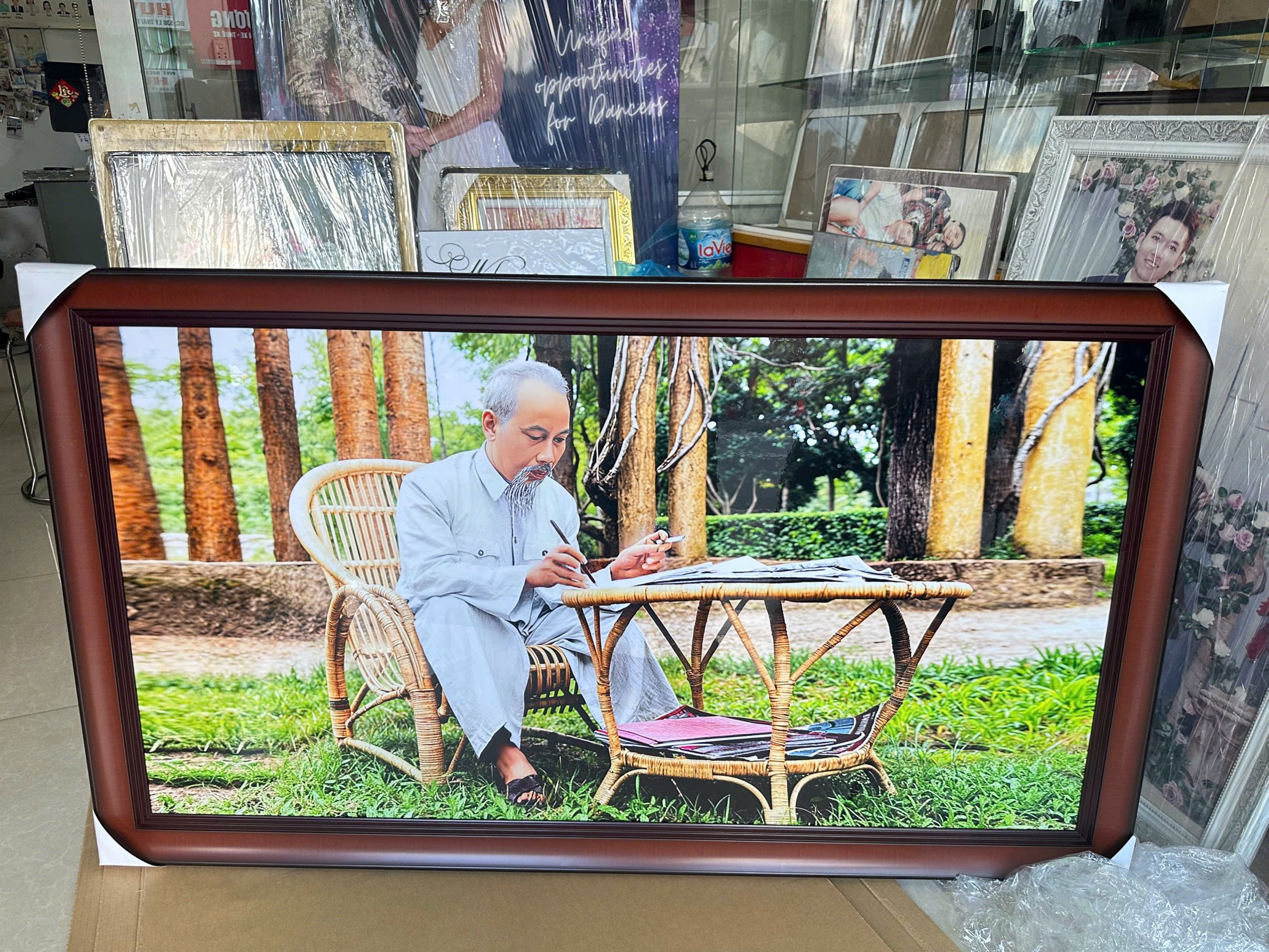 Ảnh pha lê tráng gương